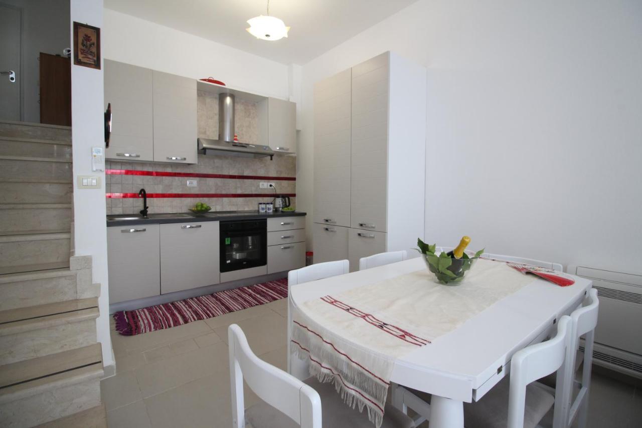 The Bay Apartments Saranda Zewnętrze zdjęcie